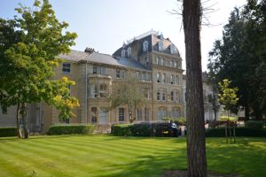 Garden Lawn- click for photo gallery